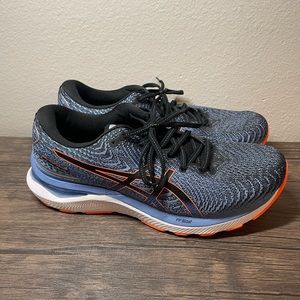 Great Condition ASICS Gel-Cumulus 24